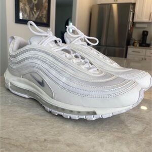 Men’s Nike air max shoes